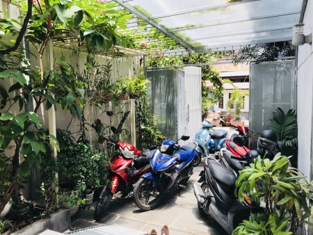 Bán nhà mặt tiền Số 39, đường số 45, phường Bình Thuận Quận 7, giá 15.9 tỷ
