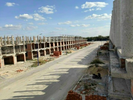 Còn vài lô Tân Uyên, cần bán gấp, giá chỉ 930tr, sổ hồng riêng chính chủ