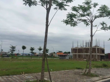 Đi đến slide 1