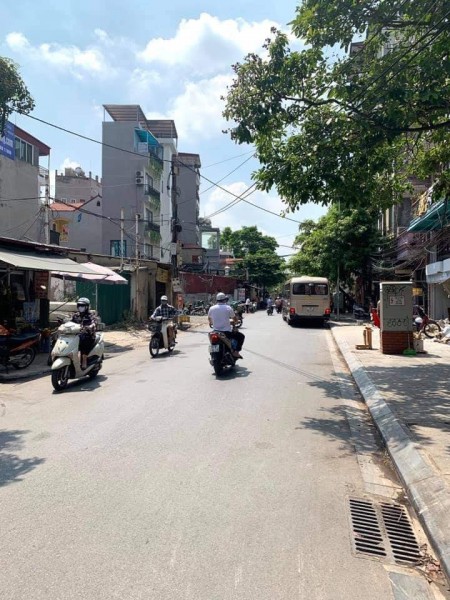 Siêu hiếm diện tích sử dụng 163m2, 3 Tầng Xuân La Ô tô tránh giá bán 12.8 Tỷ