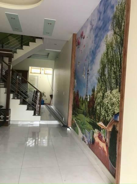 Bán nhà ngõ ô tô ra vào thoải mái tại Tổ 7 Thị trấn An Dương, đúc 3 tầng kiên cố