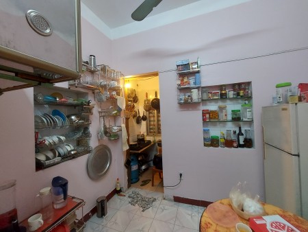 Tương lai mặt phố Phan Đình Giót Thanh Xuân, dt 45m2, 3 tầng đúc, giá 2.7 tỷ, ô tô đỗ gần