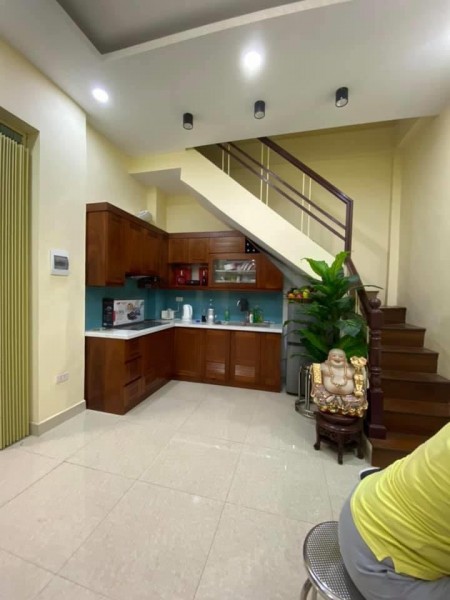 Bán nhà lô góc 2 mặt tiền, Ngõ Văn Hương, Tôn Đức Thắng, dt 30m2, 4 tầng giá 3.15 tỷ
