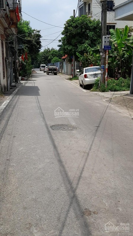 Chính chủ bán đất Kiên Thành, Gia Lâm, dt 133m2, mt 7.6m, giá hơn 4 tỷ, ô 7 chỗ qua đất
