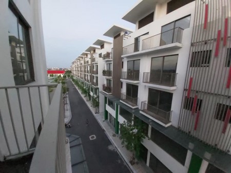 Đi đến slide 2