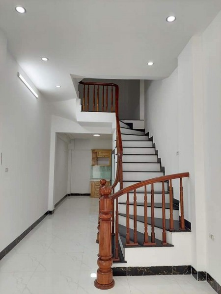 Bán nhà đẹp nhất Cổ Điển A Tứ Hiệp, 3 gác đua, dt 38m2, 4 tầng, giá chỉ 2.45 tỷ