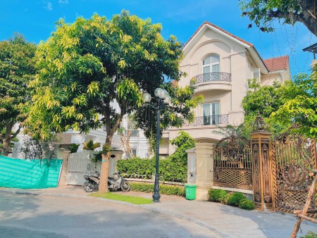 Cắt lỗ gấp căn góc 2 mặt tiền Vinhomes Star City Thanh Hóa, giá bán 7.1 tỷ, lhcc