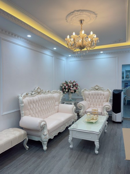 Bán đất Ngọc Thụy dt 80m2 ngõ thông ô tô vào đất giá chỉ 60 triệu/m2