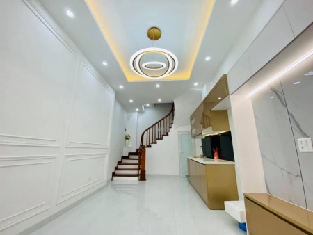Bán nhà trung tâm Ba Đình, nhà nguyên căn đẹp, ngõ thông, chỉ 60 triệu/m2