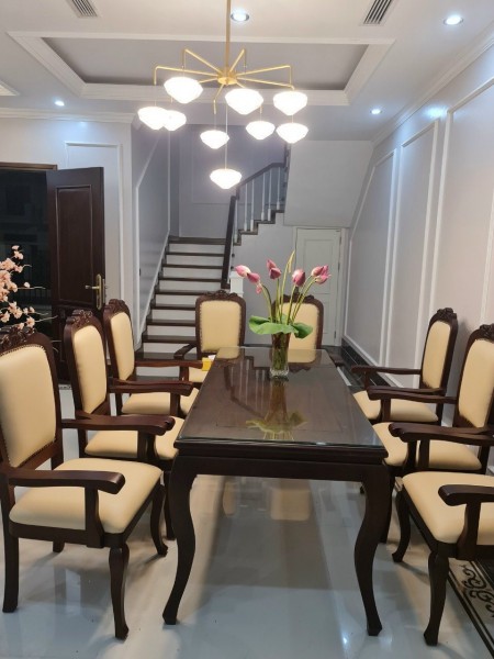 Bán lô ngoại giao biệt thự góc view hồ tại Times Garden Vĩnh Yên, lh 0989 588 263