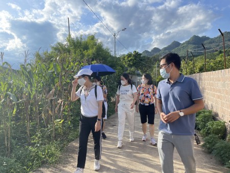 Đi đến slide 2