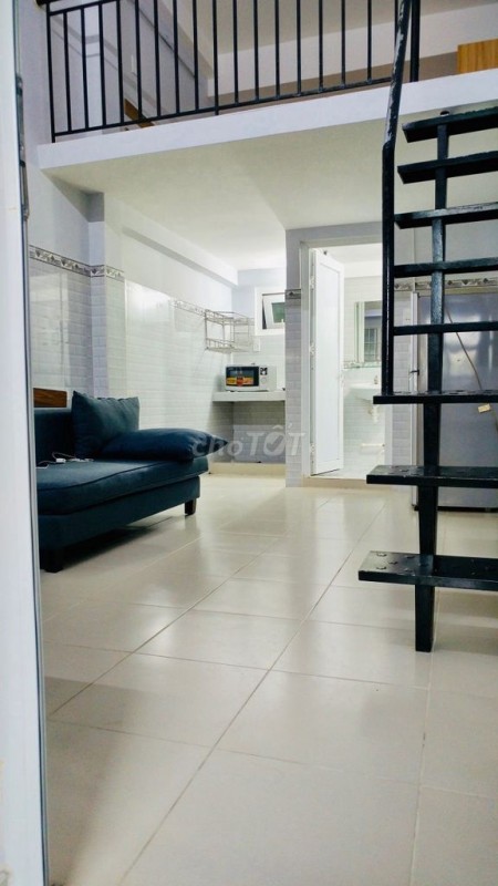 Cho thuê phòng trọ còn mới, rộng rãi có gác giá rẻ mùa dịch ở phường 15 Tân Bình