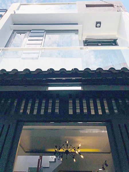 Bán nhà hẻm 506 đường 3/2 Quận 10, có 3 tầng, gần siêu thị, giá bán 7.3 tỷ