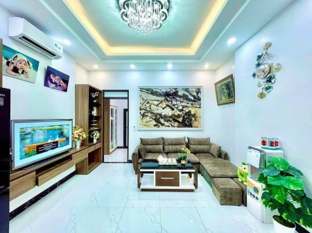 Nhà đẹp Trịnh Văn Bô ổ đỏ chính phủ, đất nở hậu, ô tô 10m giá đầu 2 tỷ