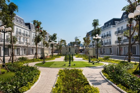 Chính chủ cần bán lô shophouse vị trí đẹp Platin Center, đã có sổ đỏ