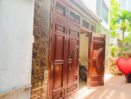 Bán nhà Phương Liệt 6 tầng, căn góc 50m2, MT 6.6m, tặng lại nội thất giá chỉ 5.95 tỷ