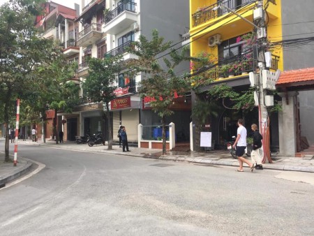 Nhà cần bán gấp mặt phố Giáp Nhị, ô tô đỗ cửa DT 40m2 MT 4m 5T, giá 4,5 tỷ. Kinh doanh