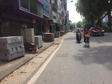 Bán nhà mặt phố Kim Mã, trung tâm quận Ba Đình, 4 tầng đẹp giá chỉ 12 tỷ