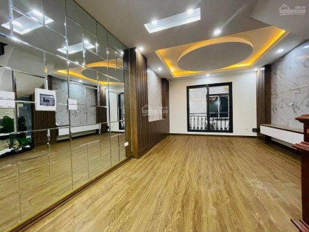 Bán nhà dân xây Nguyễn Trãi, Thanh Xuân, dt 45m2, 5 tầng, ngõ thông, full nội thất, giá 4.x tỷ