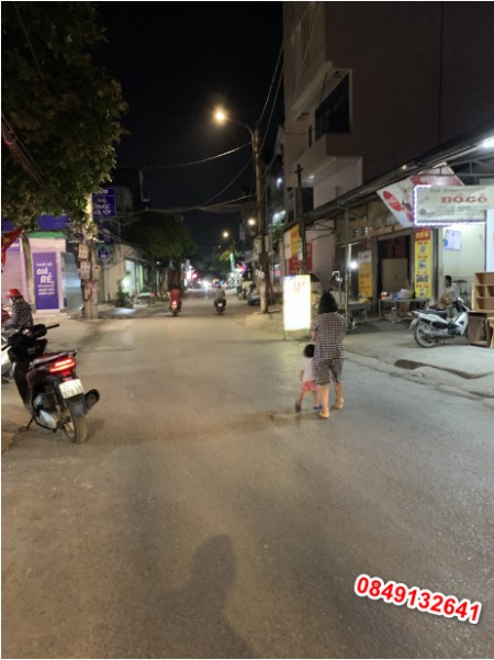 Đầu tư cho tương lai, đất Đông Anh, diện tích 60m2, giá 1.7 tỷ ô tô đậu cửa