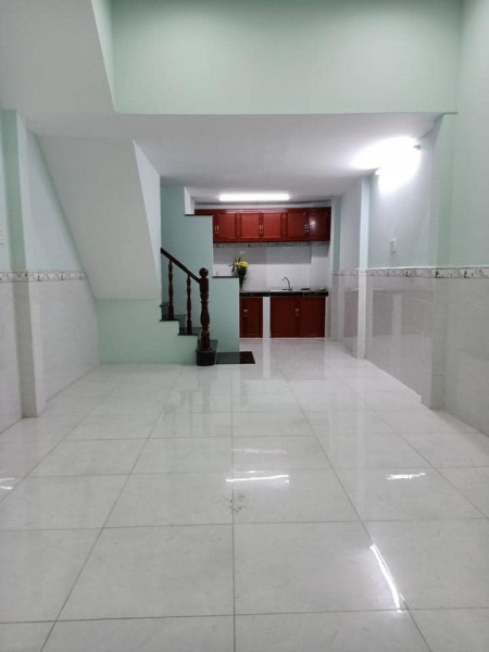 Bán gấp nhà đường Vườn Lài, Tân Phú diện tích 50m2 giá rẻ chỉ 75tr/m2