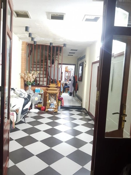 Bán biệt thự sân vườn Giáp Nhất, Thanh Xuân, dt 55m2, 5 tầng, giá bán 4.8 tỷ, full nội thất