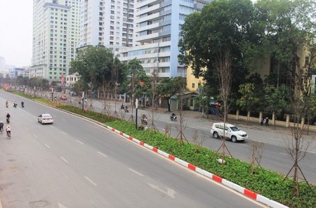 Mặt phố Trần Duy Hưng Quận Cầu Giấy, diện tích sử dụng 60m2 mặt tiền 5.5m, 5 tầng 20 tỷ
