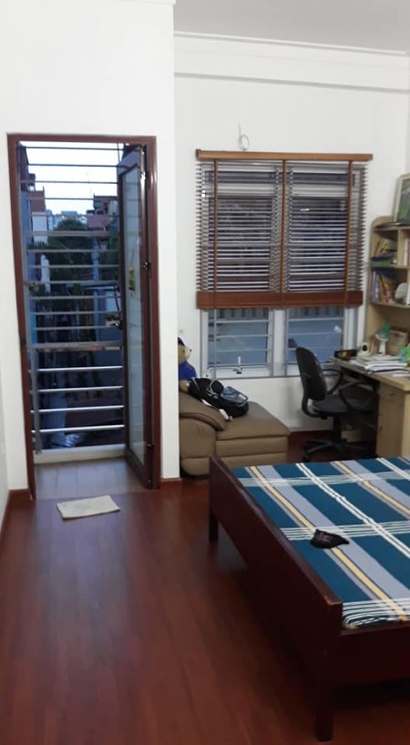 Đi đến slide 4