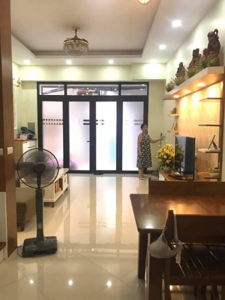 Đi đến slide 8