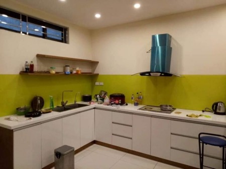 Bán gấp nhà Nguyễn Lương Bằng, Đống Đa 28m 4T MT4 giá 2,5 tỷ.