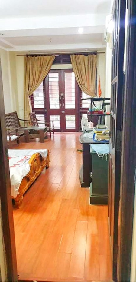 Đi đến slide 4