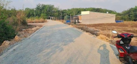 Đất chánh phú hòa 350m2 giá chỉ 450 triệu, hỗ trợ vay ngân hàng lãi suất 0%, lhcc