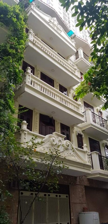 Hơn 10 tỷ có nhà diện tích 70m2, lièn kề Vip Thanh Xuân, thang máy, ở sướng, bảo vệ 24/7