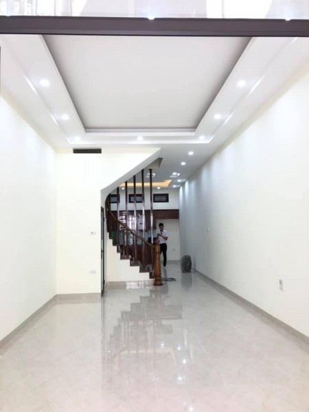 Nhà phố Hoàng Văn Thái, Thanh Xuân mới 100% ô tô 30m ngõ nông dt 65m2, 4 tầng, giá 6,7 tỷ