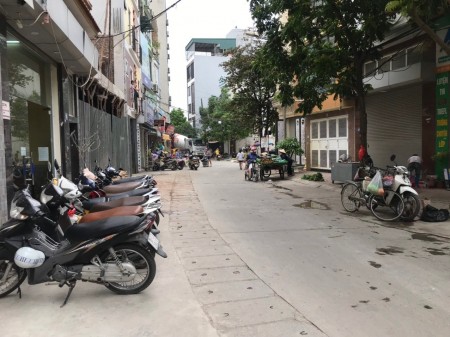 Bán Nhà kim Giang 35M x 4 Tầng, Ngõ 3 Gác 5M ra Đường ô tô tránh. Giá chỉ 3.25 tỷ.