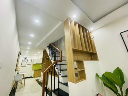 Bán Nhà 2 Tầng 2 Mặt Kiệt 392 Đường Trưng Nữ Vương Q. Hải Châu Giá Rẻ