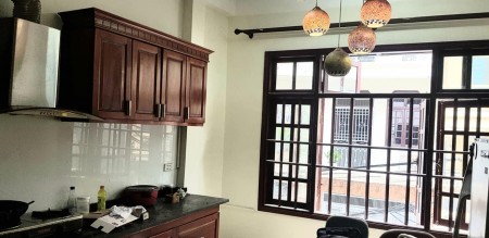 Nhà bán Lương Sử C diện tích sử dụng 69m2 5 tầng mt4.5m chỉ 10.5 tỷ Đống Đa