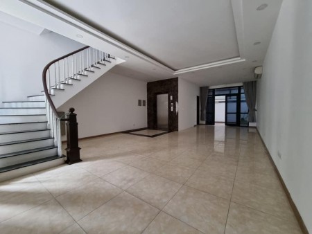 Bán Shophouse Vinhome Gadenia kinh doanh đẳng cấp, giá thoả thuận, sổ sẵn