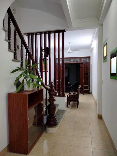 Bán nhà Hà Trì Hà Đông, ô tô đỗ cửa diện tích 50m2, 5 tầng, giá chỉ 2.6 tỷ