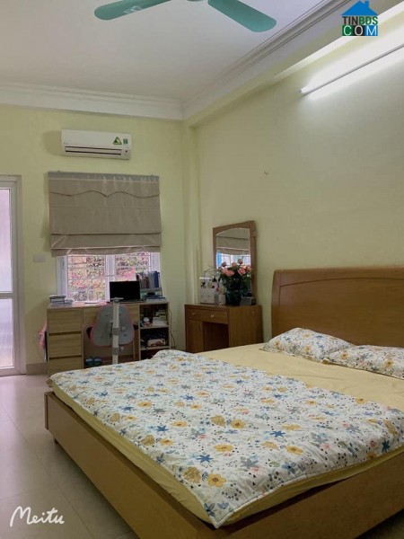 Bán gấp nhà Xuân Phương 3 phòng ngủ 3 vệ sinh giá đất 1,65 tỷ, lh 0945356832