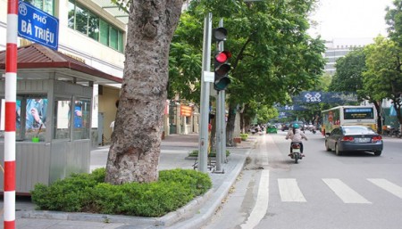 Đi đến slide 2