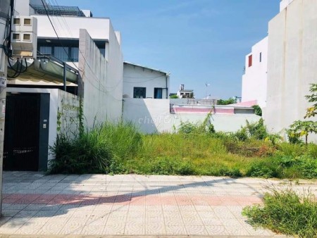 Chính chủ bán đất đang cho thuê mặt tiền Hùng Vương Đắk Hà, giá chỉ 680 triệu