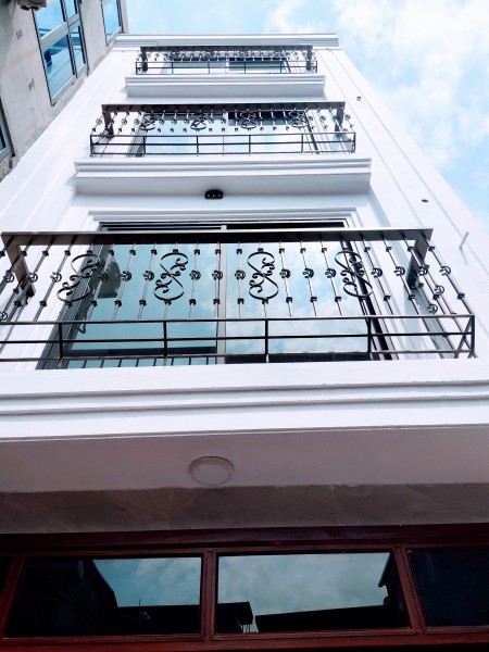 Bán căn nhà 41m2 Xuân Phương Nam Từ Liêm 150m ra đường Trần Hữu Dực, 2 phút di chuyển vào Mỹ Đình