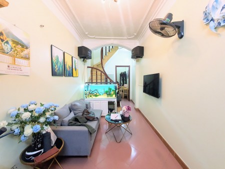 Bán nhà Lạc Trung Hai Bà Trưng, gần phố đẹp lung linh giá 2.07 tỷ, sổ đỏ chính chủ