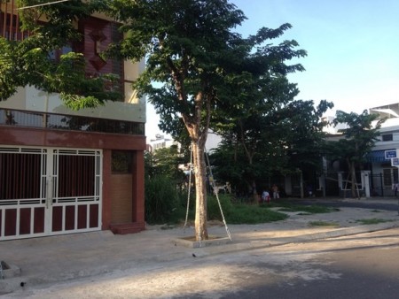 Bán đất mặt tiền quốc lộ 1A Nam Đà Nẵng giá bán chỉ 1.75 tỉ đang kinh doanh tốt