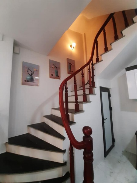 Bán nhà siêu phẩm mùa Covid Bà Triệu nhà mới, sổ đẹp trao tay, giá bán 2.69 tỷ