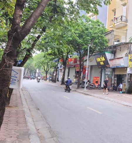 Bán nhà Mặt phố Trung Kính 140m mặt tiền 9.5m siêu rộng giá mềm