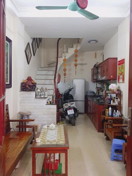 Bán nhà Bà Triệu nhà đẹp lung linh, 5 phút ra phố, giá bán 2.5 tỷ, lhcc
