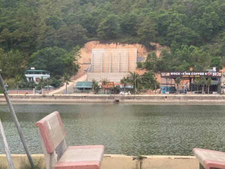 Đi đến slide 2