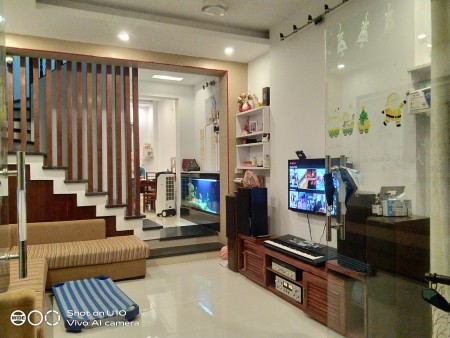Hiếm! Bán nhà siêu to 55m 5 tầng mới phố Khâm Thiên, Đống Đa, ngõ rộng sát chợ chỉ 4.8 tỷ